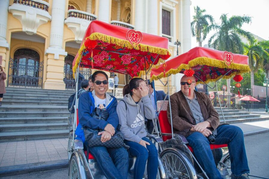 Hanoi Walking Street Food Tour & Cyclo Ride - What $25 gets you