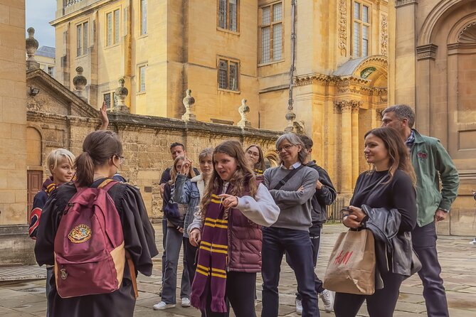 Harry Potter Walking Tour of Oxford Including New College - New College, cloisters, and Draco’s ferret scene