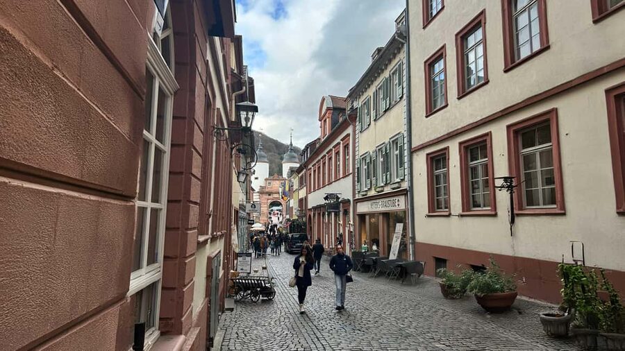 Heidelberg: Experience our history 1.5-hour walking tour through the old town - Heiliggeistkirche and Heidelberg’s religious past