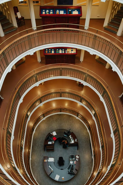 Helsinki: Architectural Highlights Guided Walking Tour - Pohjola Insurance Building and the return walk