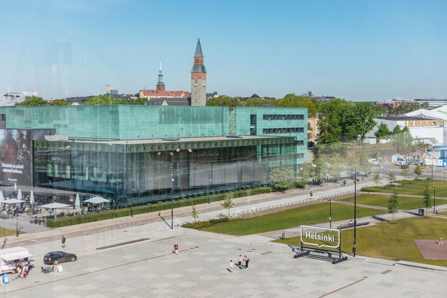 Helsinki: Private Walking Tour with a Local - Indoor stops, transport, and opening hours