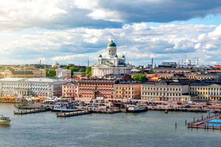 Helsinki: Private Walking Tour with a Local Guide - A personal introduction to Helsinki, not a fixed route
