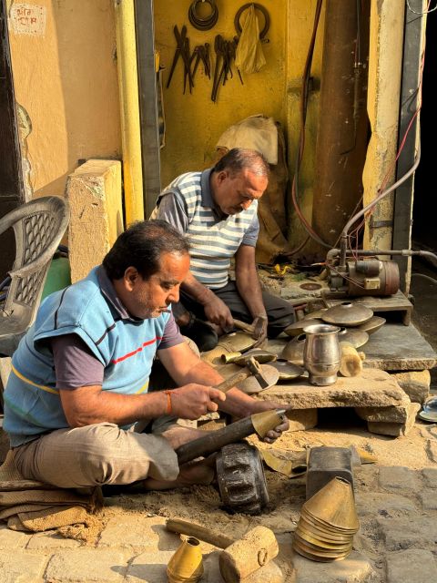 Heritage Walk & Street Food Tasting in Jaipur - Chaura Rasta: tea, snacks, and a first taste of Jaipur