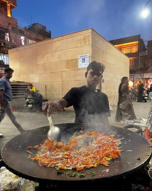 Heritage Walk & Street Food Tasting in Jaipur - Who should book this walk?