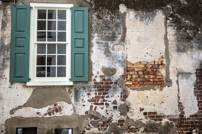 Hidden Alleyways and Historic Sites Small-Group Walking Tour - Is $34 a fair price?