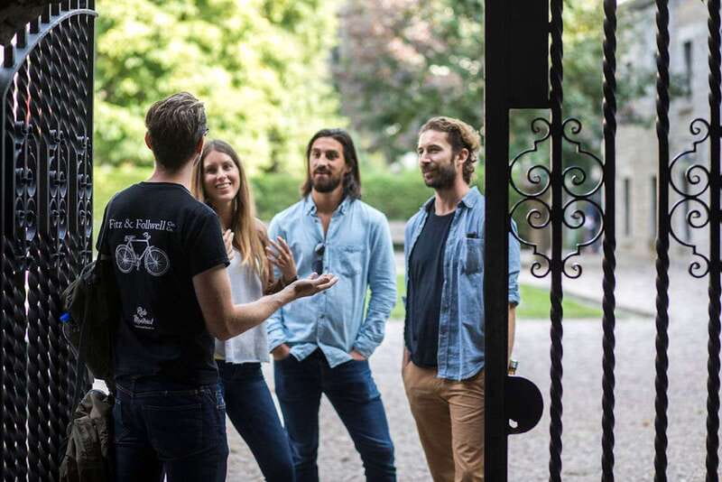 Highlights & Hidden Gems of Old Montreal guided walking tour - How the guide’s style shapes the experience