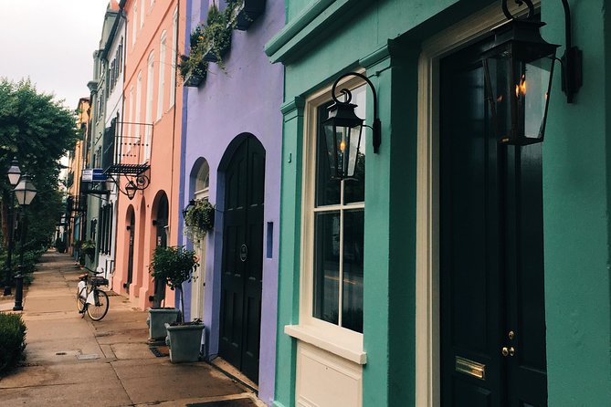 Highlights of Charleston Guided Walking Tour - Rainbow Row and the final photo stop