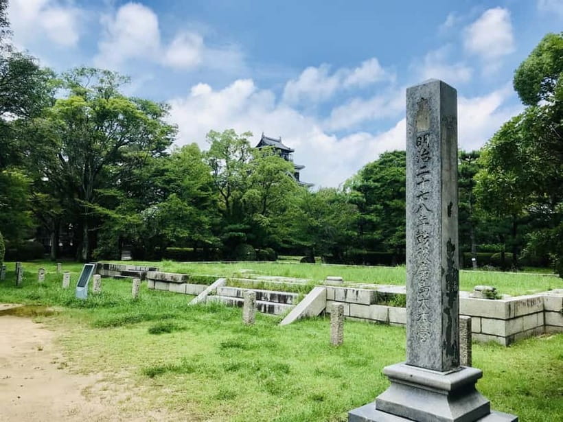 Hiroshima Historical Walking Tour - Why A-Bomb was Dropped - The Atomic Bomb Dome makes history physical