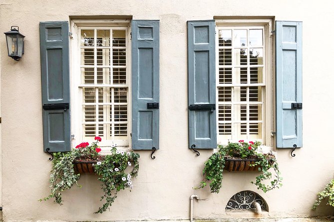 Historic Charleston Guided Sightseeing Walking Tour - Why this two-hour walk is a smart first look at Charleston