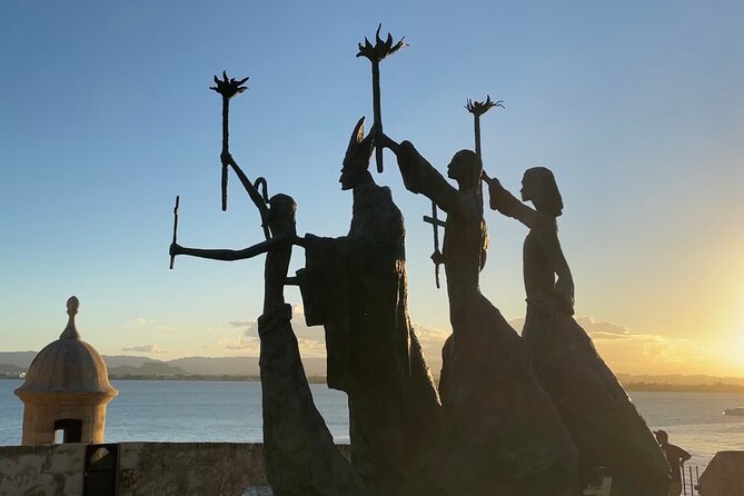 Historic Old San Juan Sunset Walking Tour - La Fortaleza connects the old city to government today