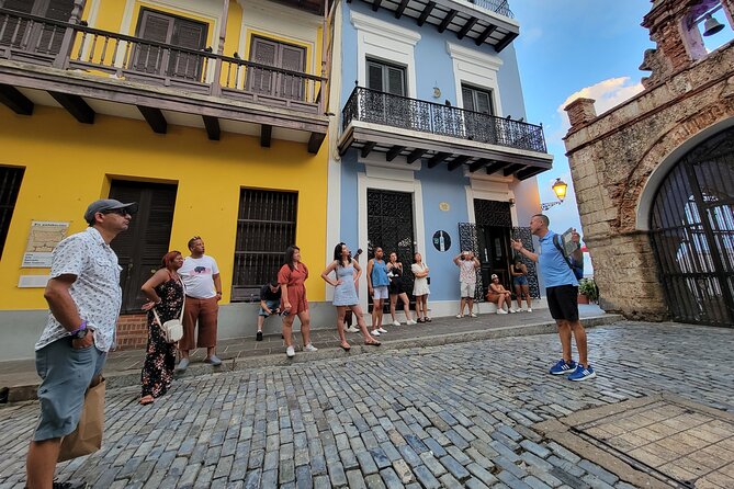 Historic Old San Juan Sunset Walking Tour - Plaza de la Barandilla shows everyday Old San Juan