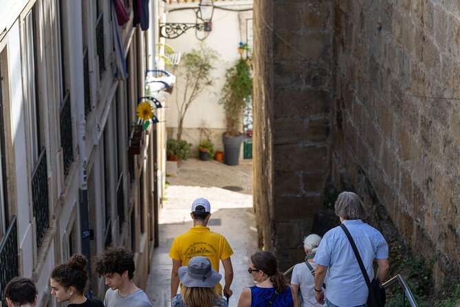Historic Walking Tour Through Lisbon’s Oldest Neighborhood - The finish at Lisbon Cathedral