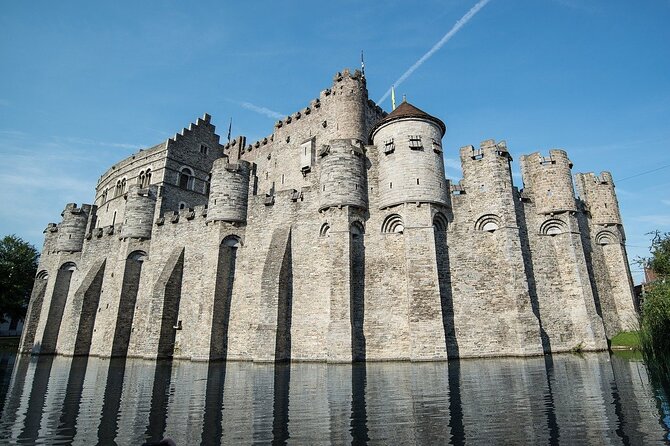 Historical Walking Tour: Legends of Gent - Design Museum Gent and the stubborn side of the city