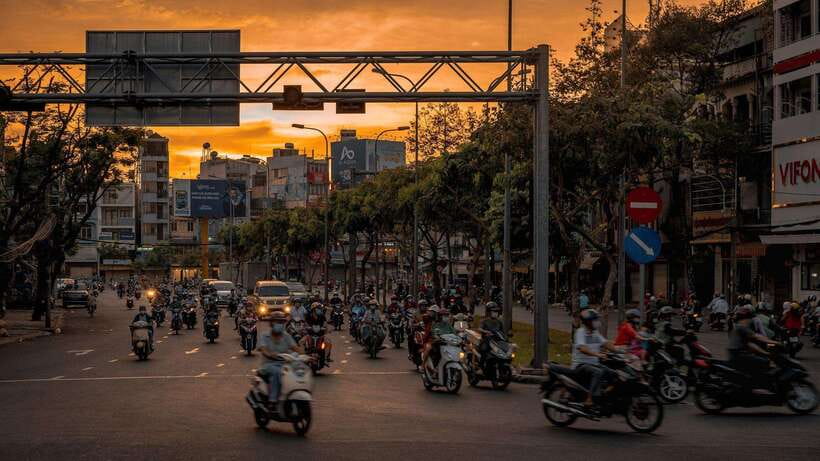 Ho Chi Minh City: Highlights & Hidden Gems Walking Tour - Finishing with Book Street and practical local advice