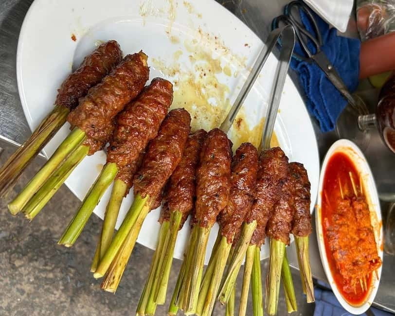 Ho Chi Minh City: Super Niche Walking Street Food Tour - The guides are a major part of the experience