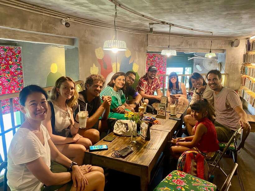 Ho Chi Minh City: Walking Tour with Local Guide - Notre Dame Cathedral and the changing city