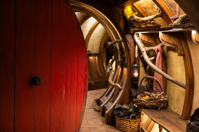 Hobbiton™ Movie Set Walking Tour from Shires Rest - Who should book Hobbiton?