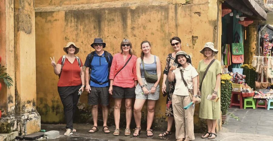 Hoi An: Ancient Town Guided Walking Tour - Why this three-hour walk works well in Hoi An