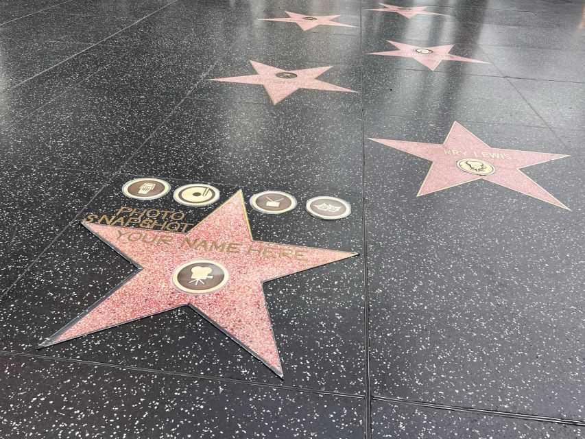 Hollywood: Make Your Own Star Walk of Fame Photo Experience - A fast session with real posing help