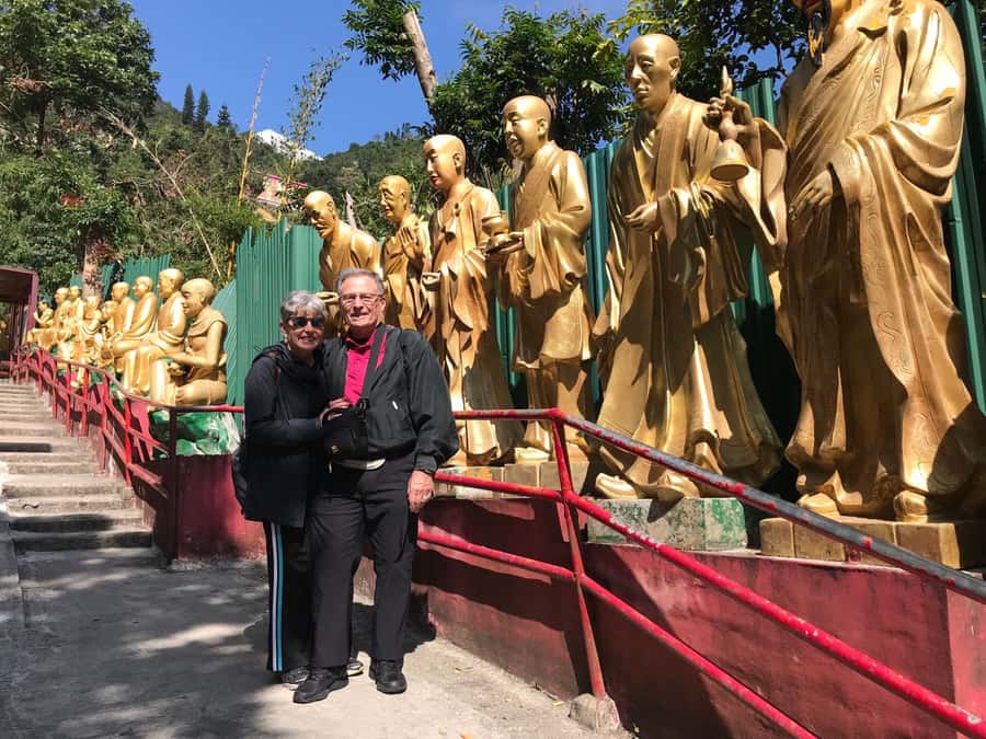 Hong Kong: Private Walking City Tour with a Local Guide - The guides make the difference
