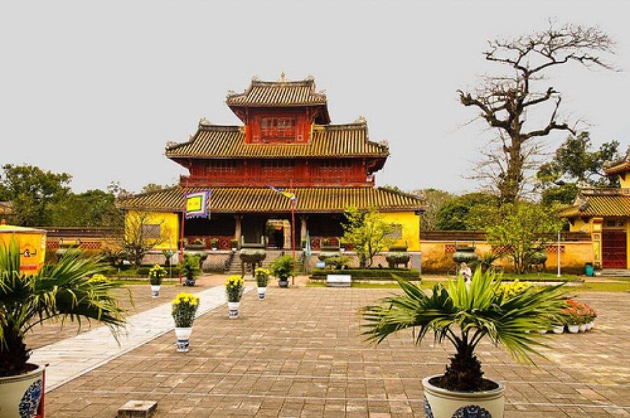 Hue Customizable Tour with Imperial Citadel & Forbidden City - Timing, weather, and group size