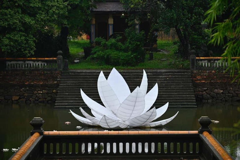 Hue Imperial Ancient City Walking Tour - Pace, group size, and what the $2 price really means