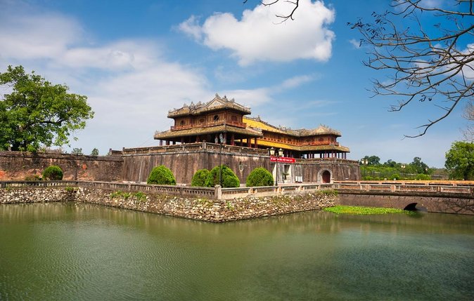 Hue Imperial City Walking Tour: Citadel & Forbidden City - Key points at a glance