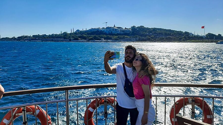 Istanbul: Asian Side Walking Tour with Ferry Ride - Antiques, umbrellas, bars, and the tram street