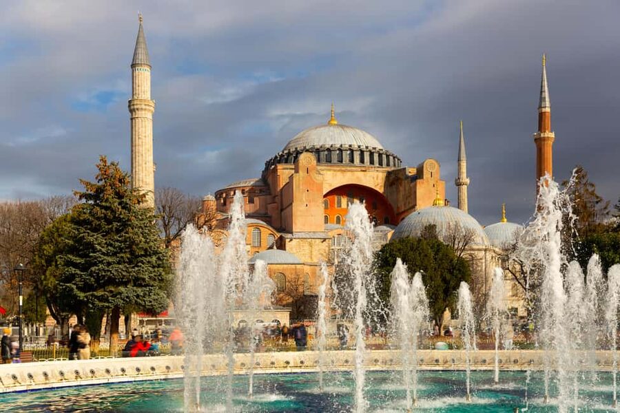Istanbul: Blue Mosque, Hagia Sophia, & Old Town Walking Tour - Is priority admission worth paying for?