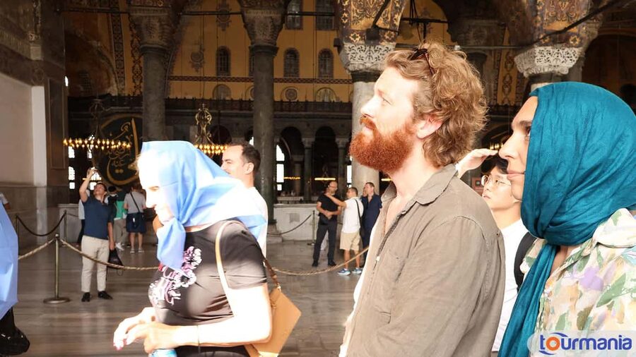 Istanbul City Walk: Blue Mosque, Hagia Sophia & Basilica - Hagia Sophia, where church and mosque meet