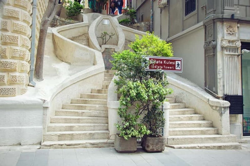 Istanbul City Walk: Galata Tower, Istiklal Street & Karaköy - How much walking and free time should you expect?