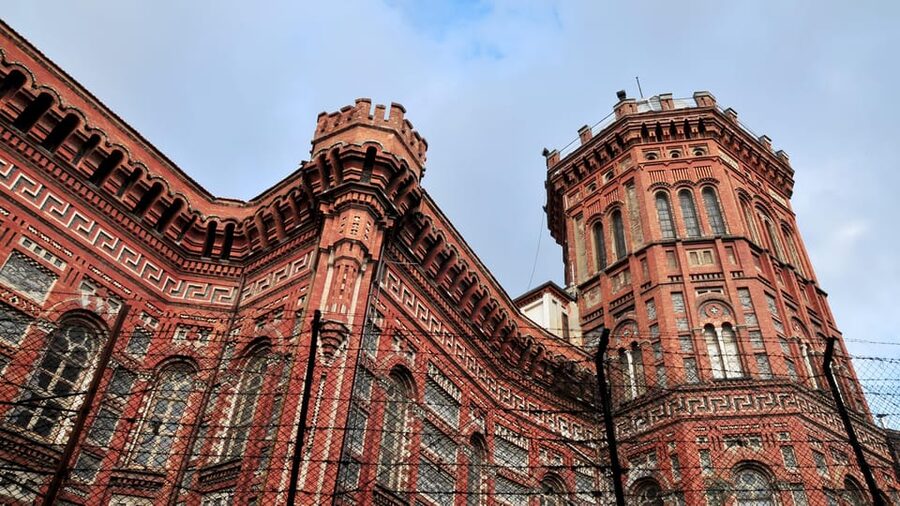 Istanbul: Colorful Fener & Balat Walking Tour w/Expert Guide - Panagia Paramythia and the Bulgarian Iron Church