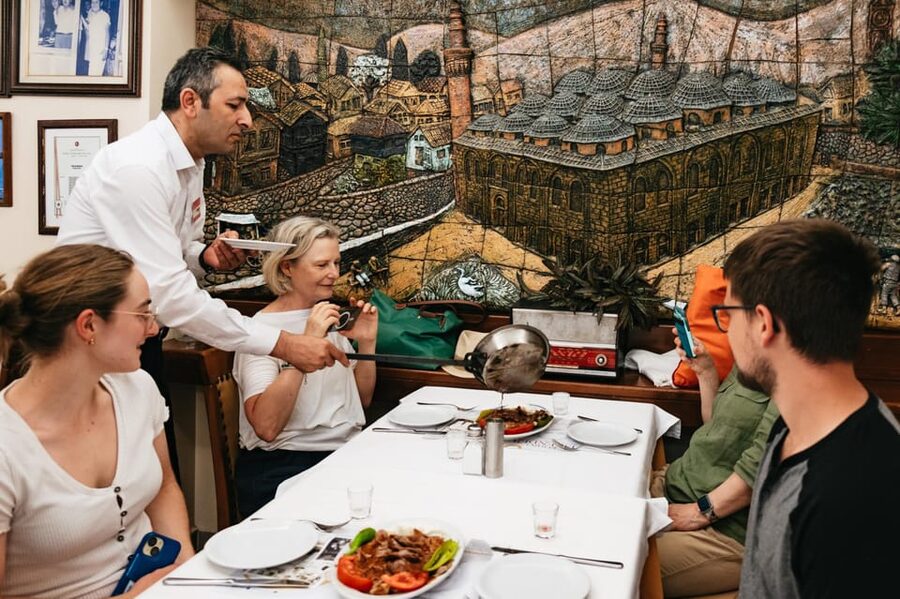 Istanbul: European and Asian Side Guided Foodie Walking Tour - Turkish coffee, baklava, and the final dondurma