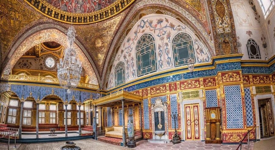 Istanbul: Private Guided Walking Tour - What the $74 price really covers