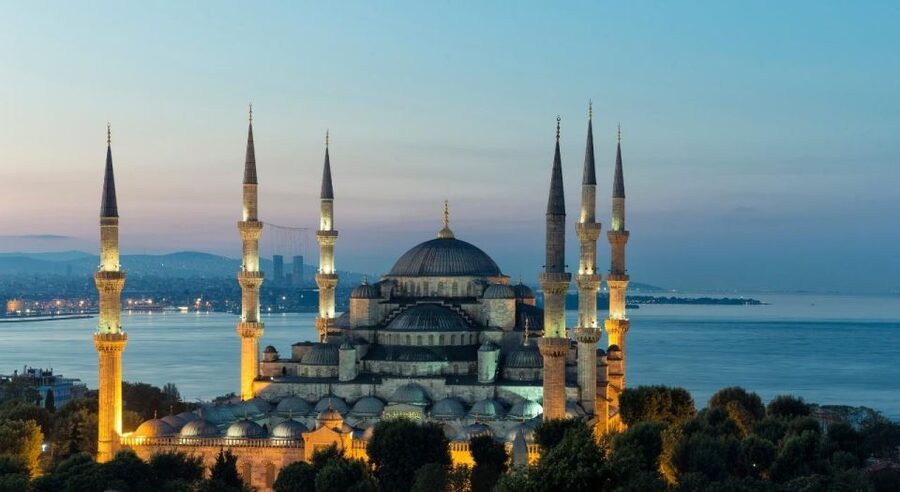 Istanbul: Private Guided Walking Tour - Meeting at the German Fountain