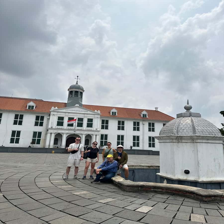 Jakarta Walking Tour: Explore Jakarta as the Locals do - Six things to know before booking