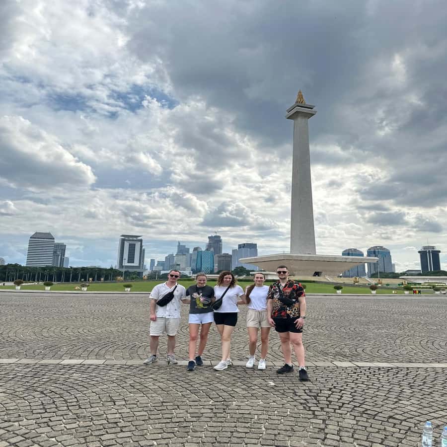 Jakarta Walking Tour: Explore Jakarta as the Locals do - Jakarta Kota and the Old Town square