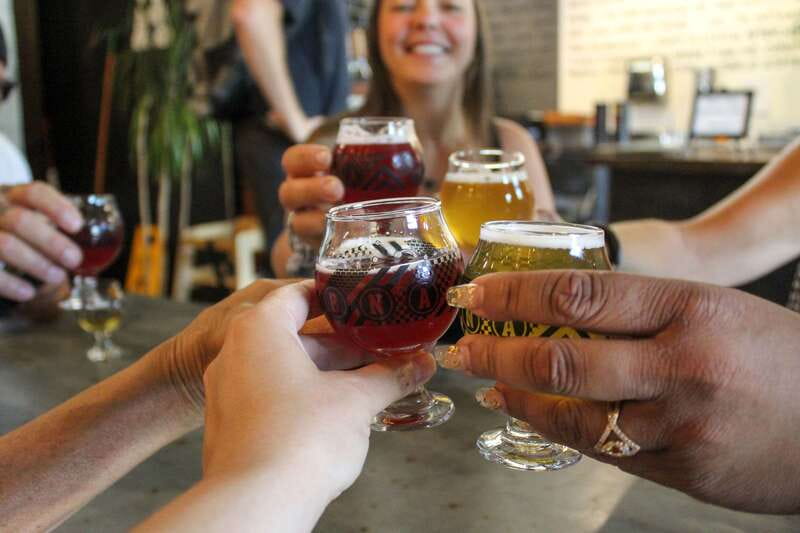 Kelowna: Walking Food Tour with 7 Tastings and 4 Drinks - Who will enjoy this tour most