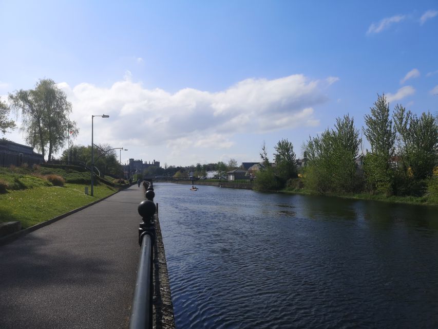 Kilkenny: Historical Highlights Walking Tour - The Black Abbey, Kieran Street, and Parliament Street