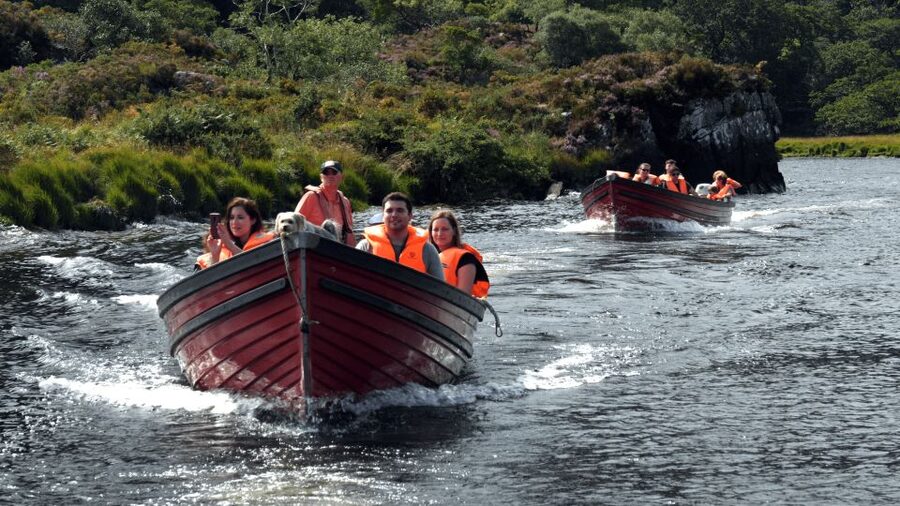Killarney: Gap of Dunloe Walking and Boat Tour - Walking from Kate Kearney’s Cottage to Lord Brandon’s Cottage