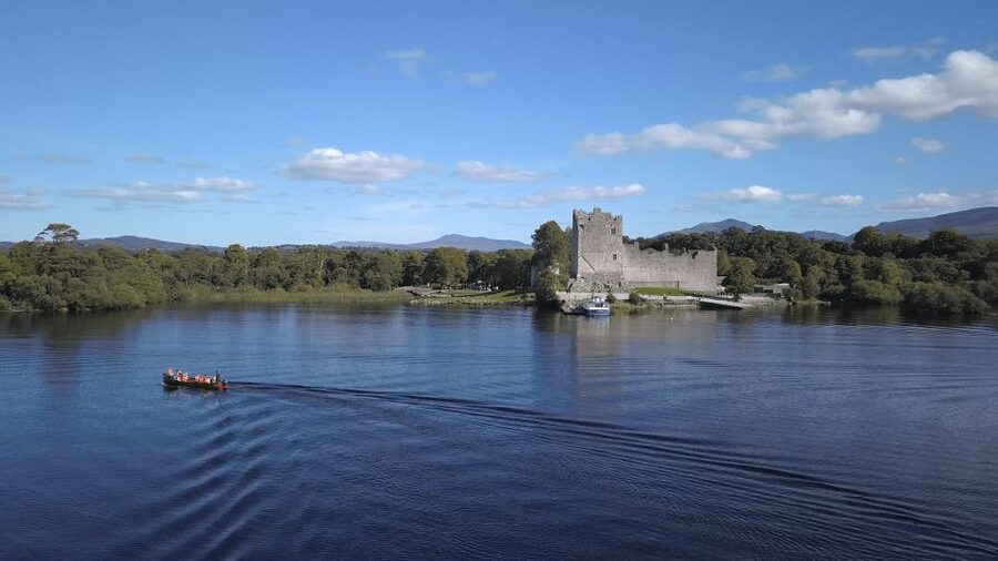 Killarney: Gap of Dunloe Walking and Boat Tour - Weather, fitness, and who should book