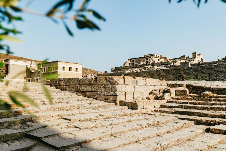 Knossos: Knossos Palace Skip-the-Line Guided Walking Tour - Key points to know before booking