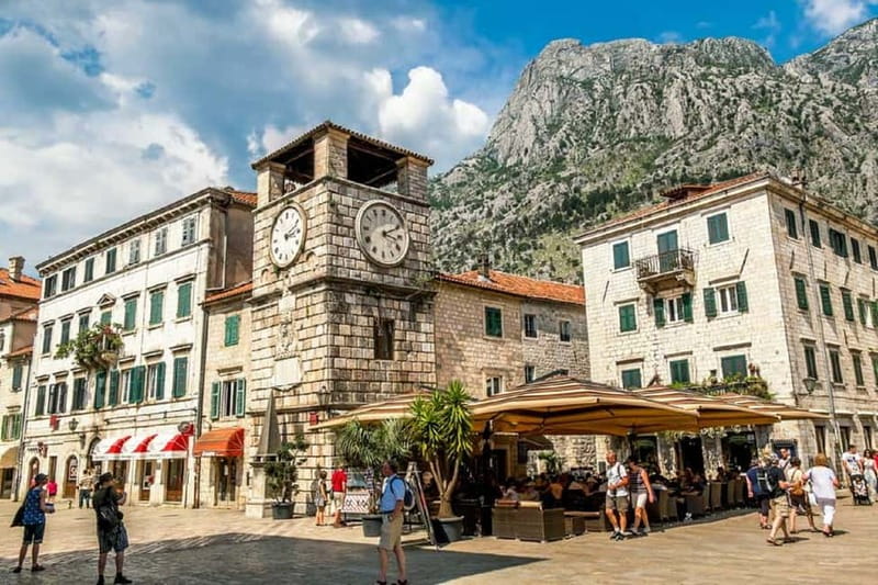 Kotor: Old Town Private Walking Tour - What the guides add to the experience