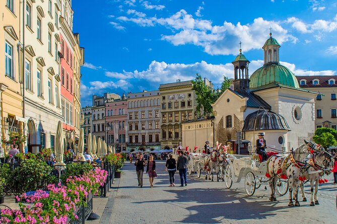 Krakow: Old Town Guided Walking Tour - Following Krakow’s Royal Route from St. Florian’s Church