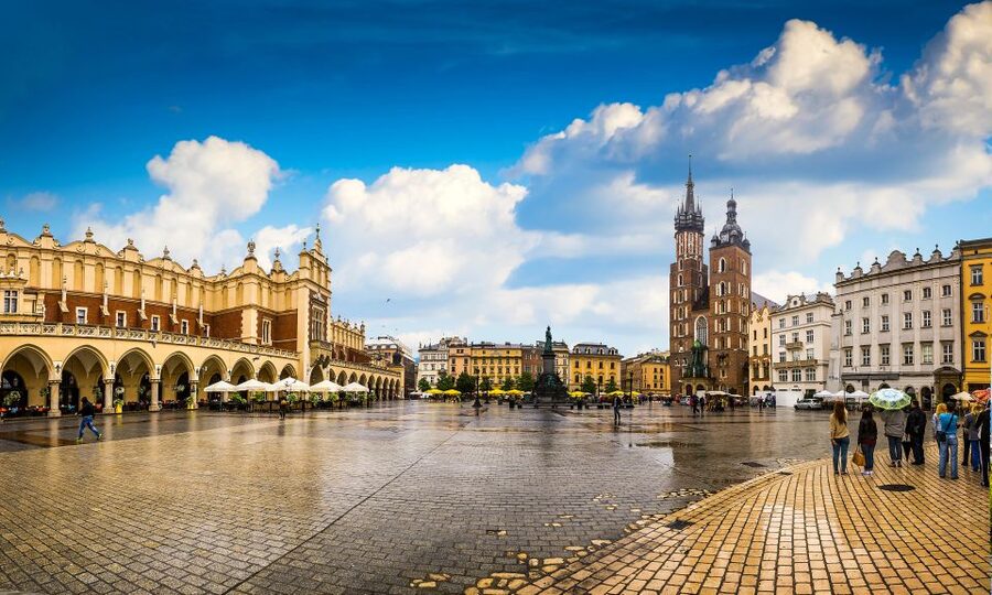 Krakow: Old Town Highlights Private Walking Tour - FAQ