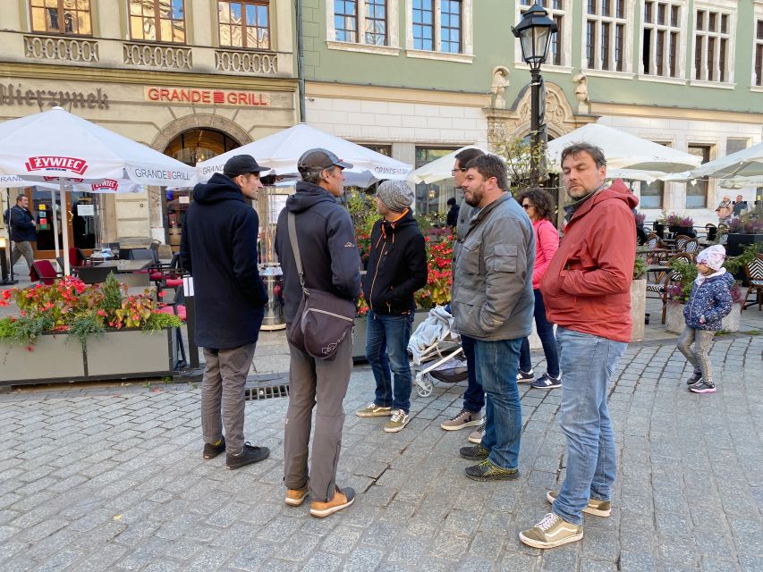 Krakow: Old Town Highlights Walking Tour - Following the Royal Route into Old Town