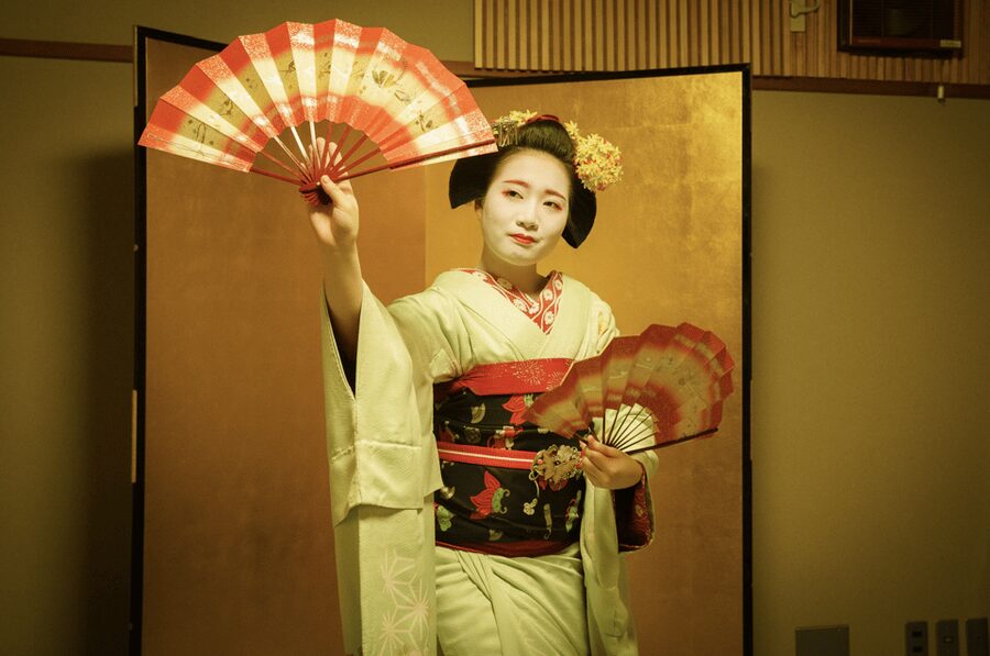 Kyoto: Geisha Dinner & Gion Cultural Walk - Why this dinner offers more than a photo opportunity