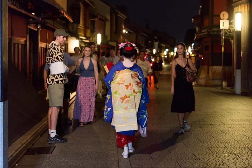 Kyoto: Gion Geisha District Walking Tour - Stories of Geisha - Why this evening walk works in Kyoto