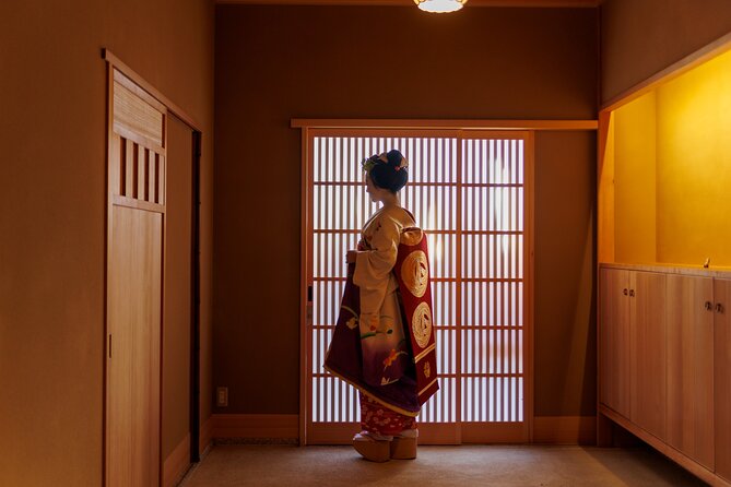Kyoto: Meet the Geisha Maiko with Gion Walking Tour - Is the $106 price fair?