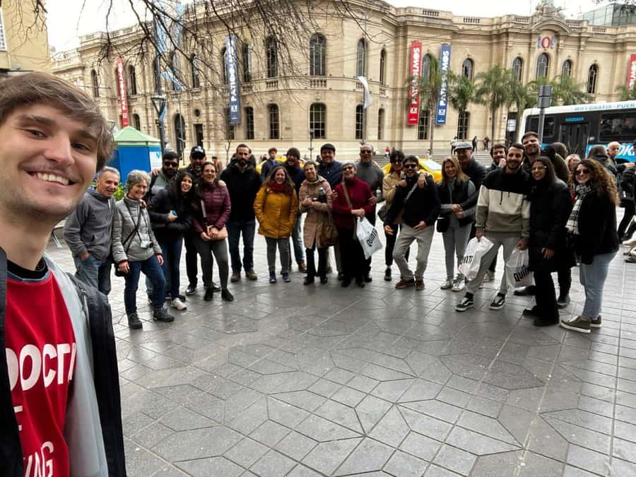La Docta Free Walking Tour "Córdoba La Antigua". - Monserrat College and the narrower details of the old center